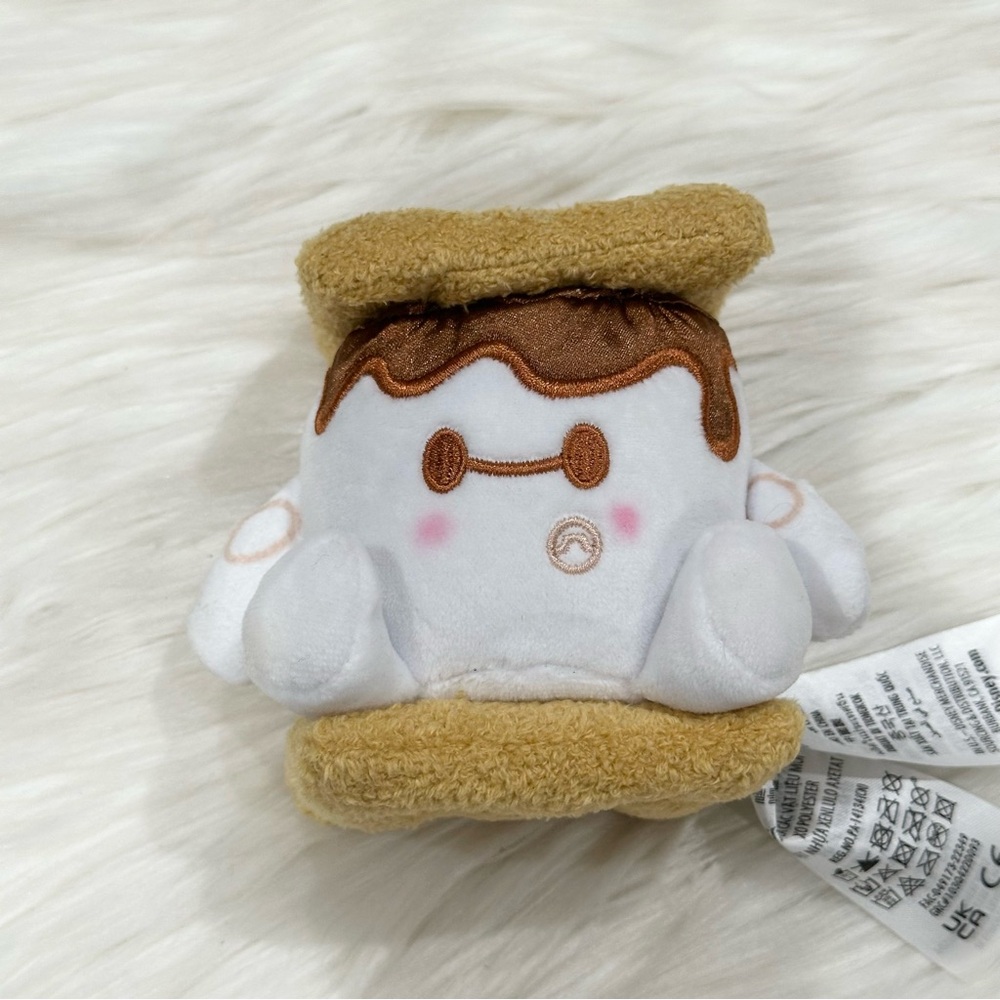 Disney Baymax S’mores Marshmallow Munchlings